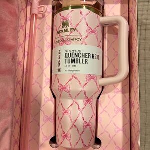 Stanley Love Shack Fancy New 40oz Tumbler Baby Bow Pink Peppermint